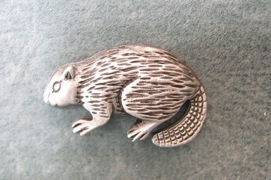 PEWTER BEAVER PIN - SMALL