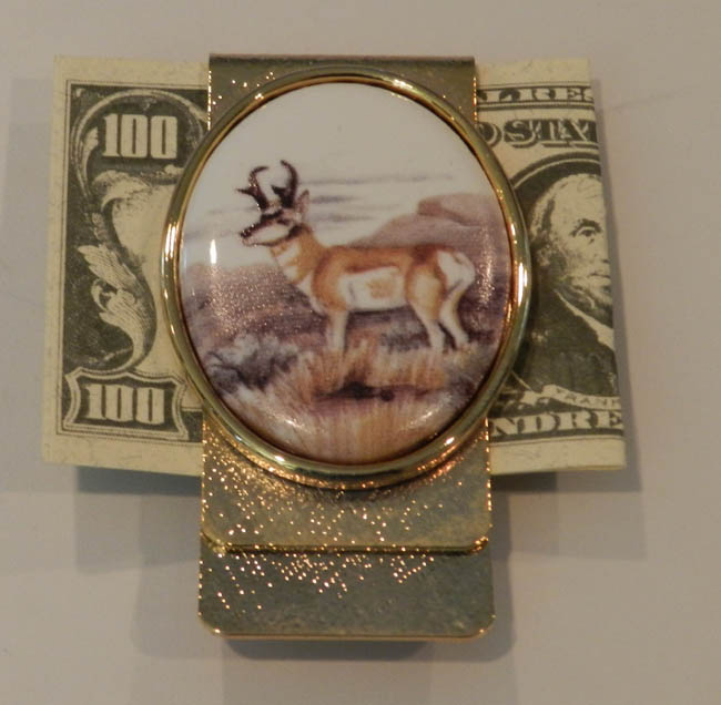 Antelope Money Clip Gold