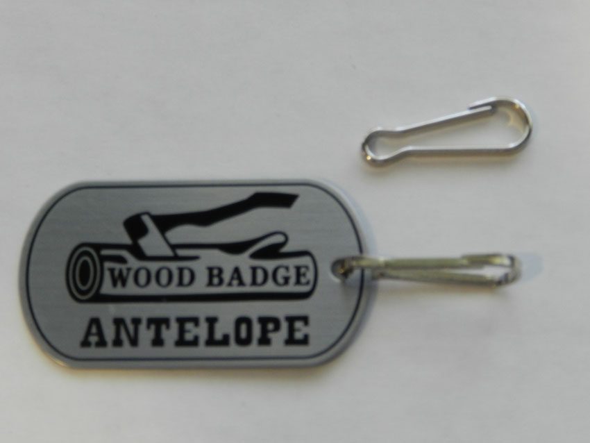 Antelope Zipper Pull