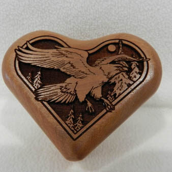 3 HEART TINY TREASURES EAGLE SOARING BOX